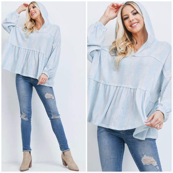 PEACH LOVE CALIFORNIA Baby Blue Tie-Dye Hoodie Top - Picture 4 of 7